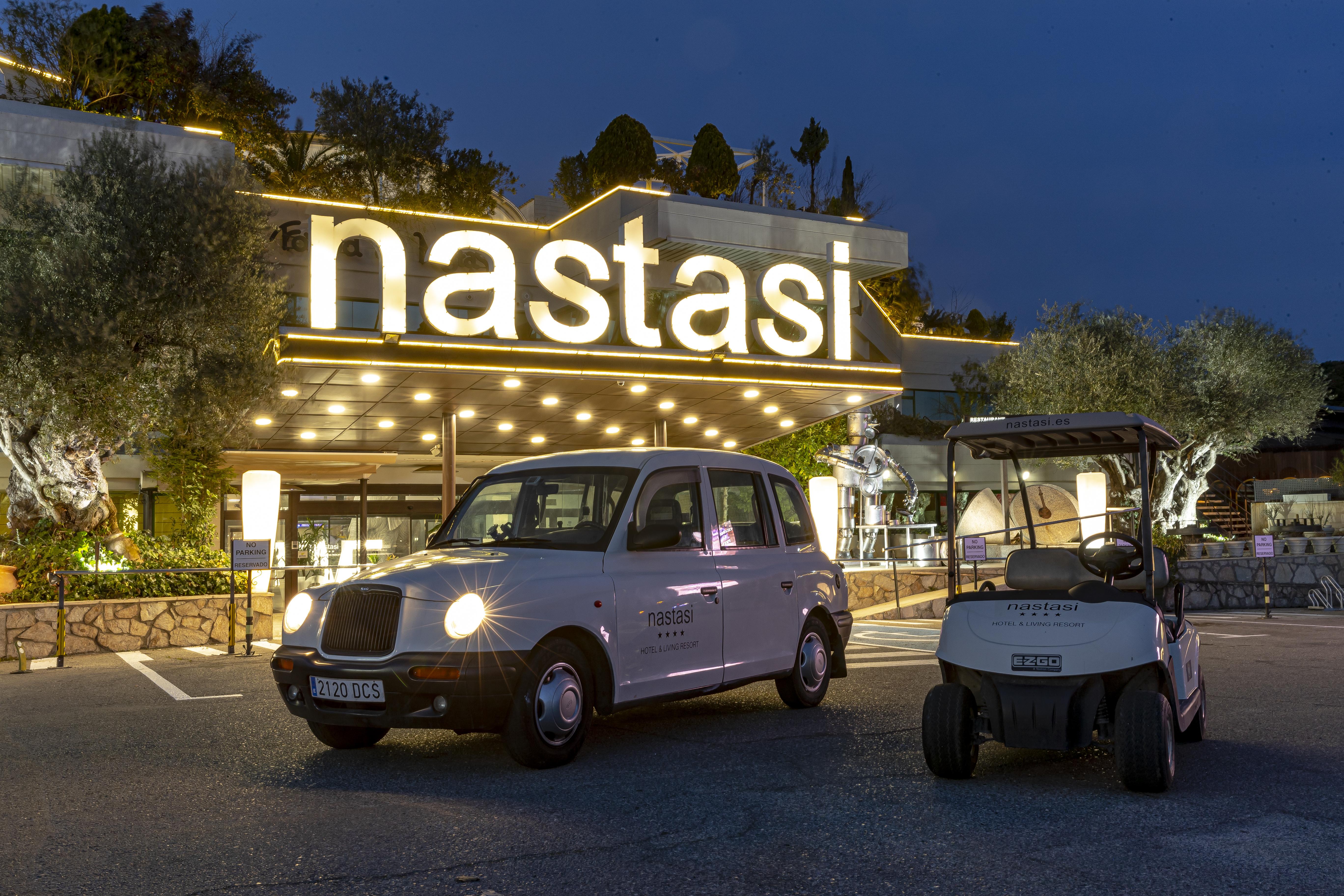 Nastasi Hotel & Spa Lerida Buitenkant foto